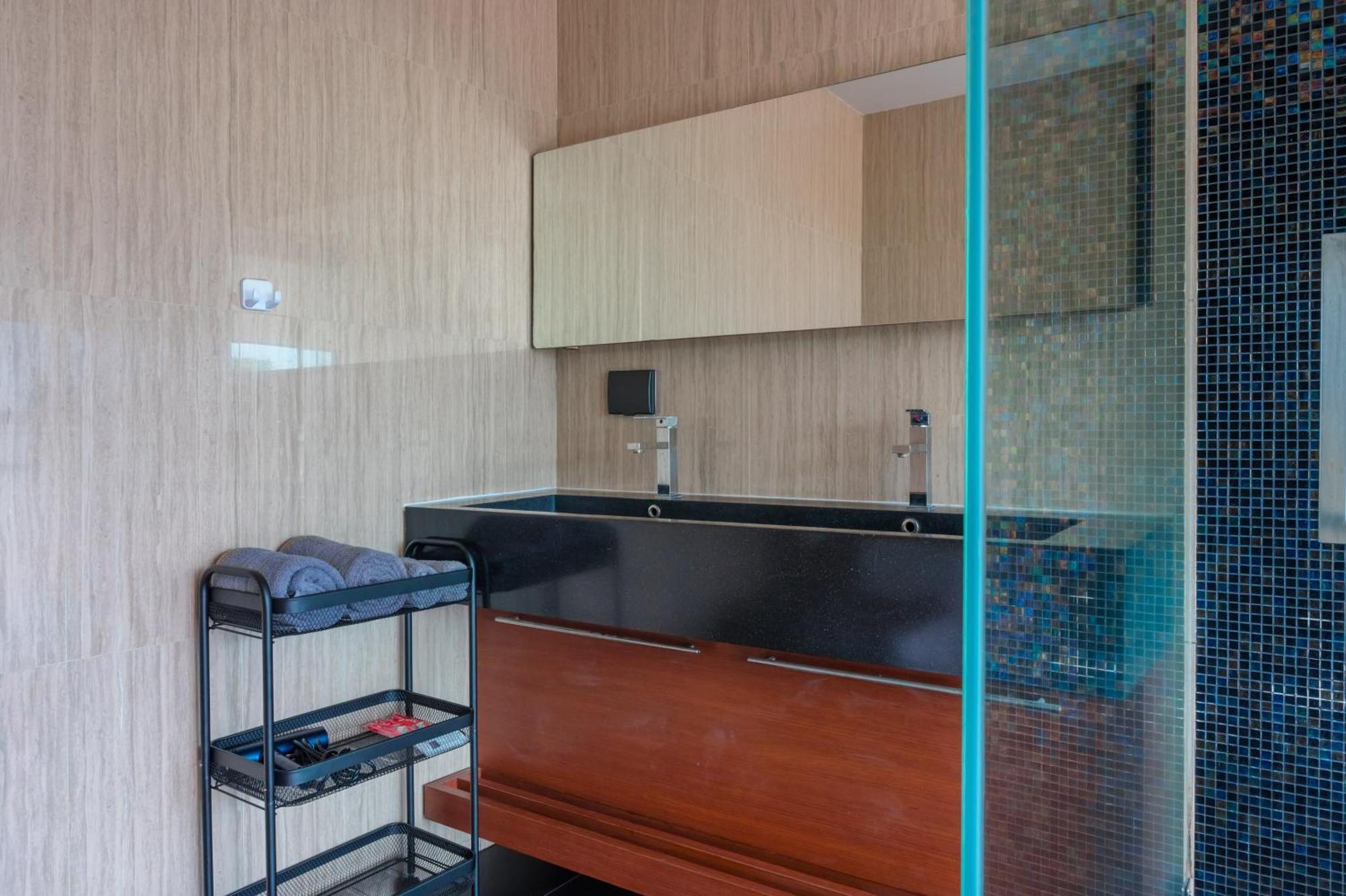 Aqua Villa Rawai Bagian luar foto