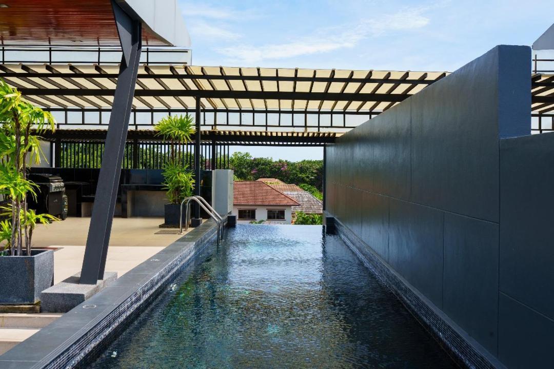 Aqua Villa Rawai Bagian luar foto